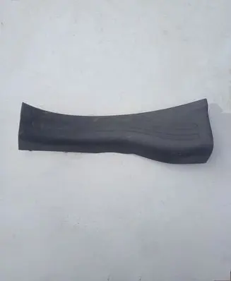 Nissan Juke I F15 Rear sill trim cover 769B61KA2A