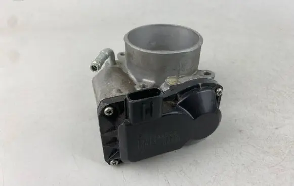 Subaru Forester SK Throttle valve 16112AA520