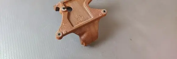 Volvo XC60 Engine mounting bracket 31480833