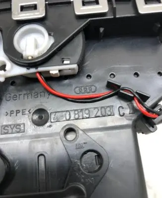 Audi A6 S6 C6 4F Dash center air vent grill 4F0819203C