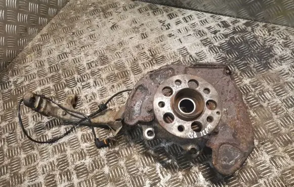 Mercedes-Benz S W221 Front wheel hub 2213324001 2213324401