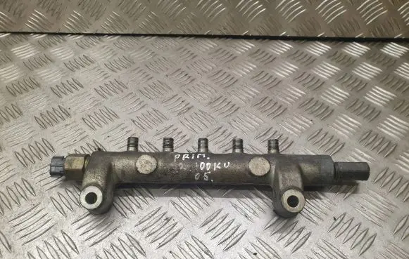 Nissan Primera Fuel main line pipe 06D5006 0302