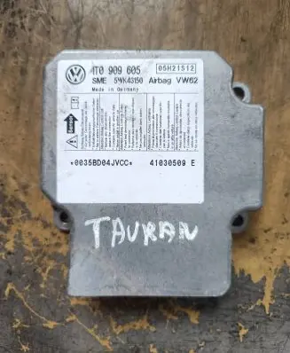 Volkswagen Touran I Airbag control unit/module 1T0909605 41030509E 05H21S12
