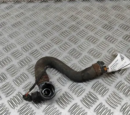 Mercedes-Benz E W213 Engine coolant pipe/hose A2135014982