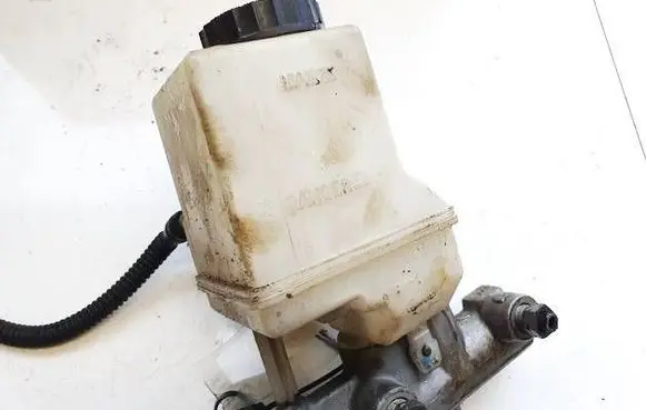 Citroen C5 Brake fluid reservoir 0204221957