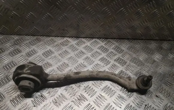 Mercedes-Benz C W203 Front lower control arm/wishbone 2033303411 A2033303411