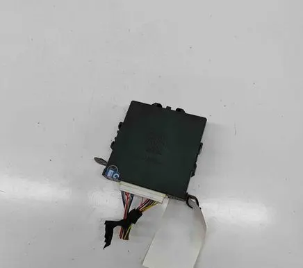 Toyota Prius (XW20) Current control relay 1238000110 8961847021