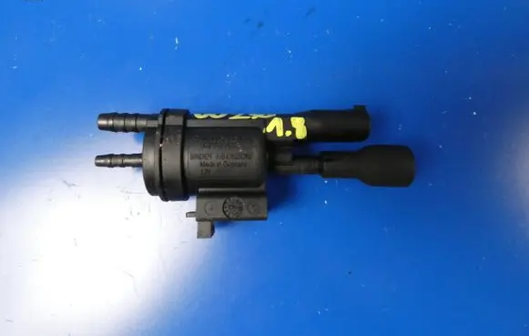 Mercedes-Benz B W246 W242 Turbo solenoid valve 0025407097 48B43625C62