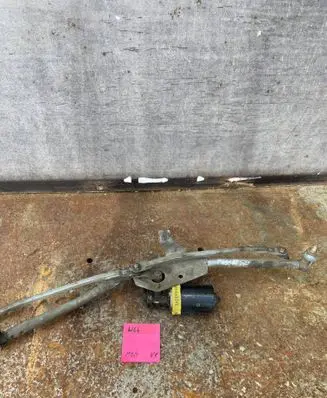 Volkswagen PASSAT B4 Front wiper linkage and motor 0390241124 058960531 3A1955113