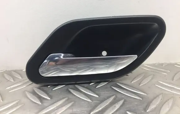 BMW 5 E39 Front door interior handle 7032925