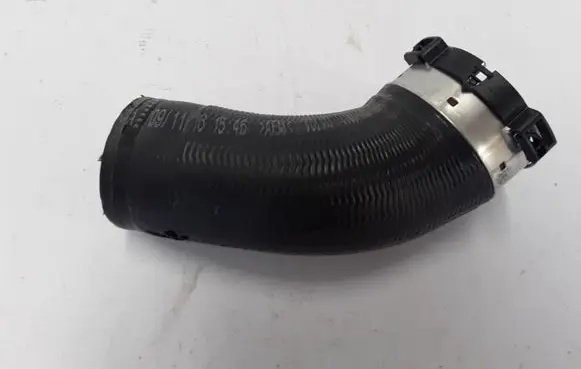 Volvo S90, V90 Intercooler hose/pipe 31657758