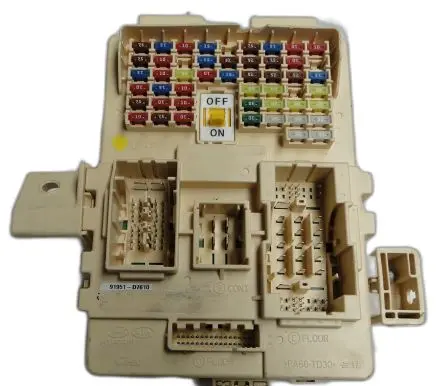 Hyundai Tucson TL Fuse box set 91951-D7610
