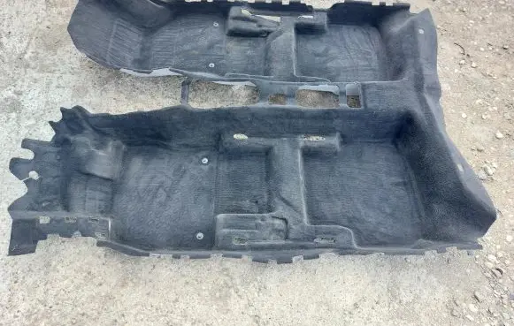 Volkswagen PASSAT B8 Interior carpet 