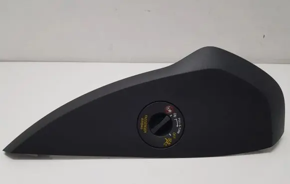 Volvo XC40 Dashboard side end trim 31442704 31674767