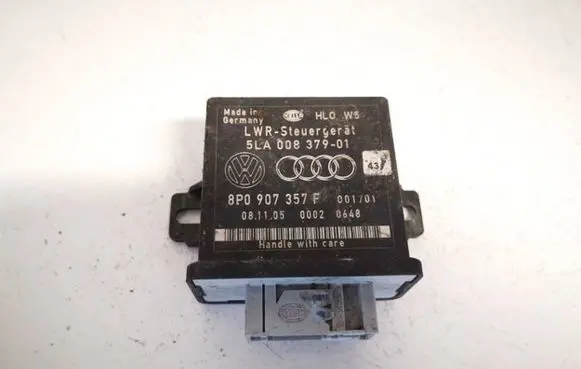 Audi Q7 4L Light module LCM 8p0907357f 5la008379-01