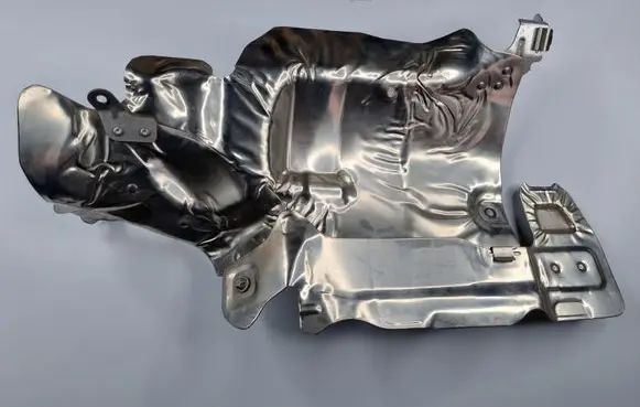 Mercedes-Benz GLS X167 Exhaust heat shield A2561422200 A2561423800