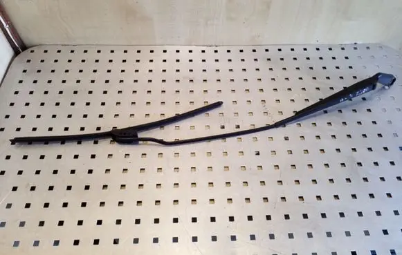 Audi A3 S3 8L Front wiper blade arm 1J1955410A