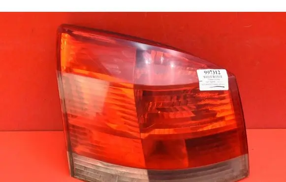 Opel Signum Rear/tail lights 13159861