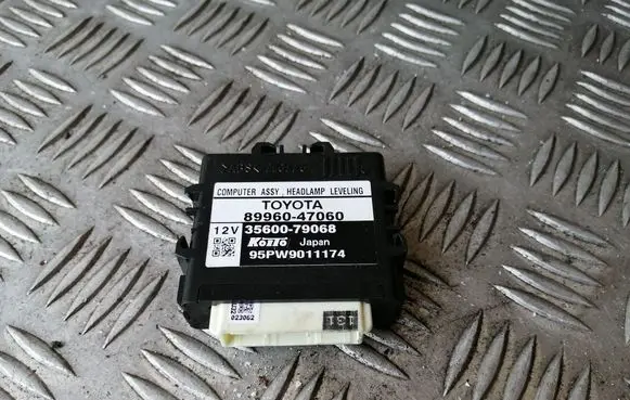 Toyota Prius (XW30) Light module LCM 8996047060 3560079068 95PW9011174