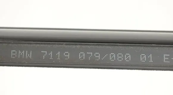 BMW 3 E92 E93 Front door glass trim molding 7119079