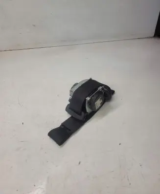 Audi A3 S3 8P Front seatbelt 8P7857705A