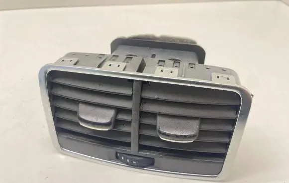 Audi A6 S6 C6 4F Dash center air vent grill 4F0819203