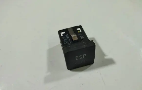 Audi A4 S4 B5 8D ESP (stability program) switch 1K0927117A