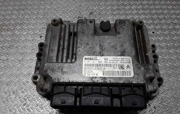 Citroen Xsara Picasso Engine control unit/module 9656841080 0281011802