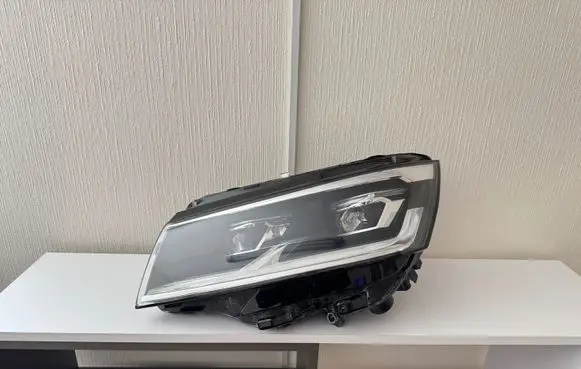 Volkswagen Transporter - Caravelle T6 Headlight/headlamp 7L1941035D 90199400