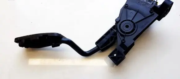 Hyundai i30 Accelerator throttle pedal