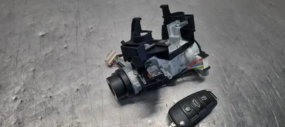 Audi A3 S3 8V Ignition lock 1K0905851