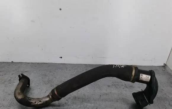 Intercooler hose/pipe