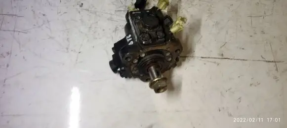 Opel Zafira B Fuel injection high pressure pump 0445010156