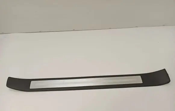 Audi A4 S4 B7 8E 8H Front sill trim cover 8E0853373G