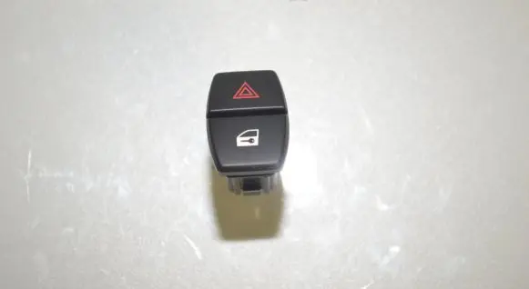BMW X3 F25 Hazard light switch 9161896 61319161896