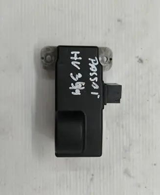 Volkswagen PASSAT B6 Steering wheel lock 216002011