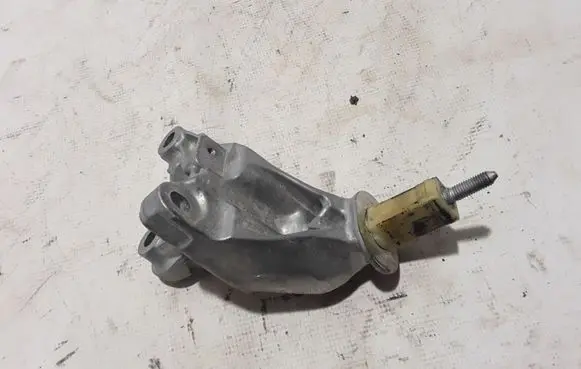 Renault Zoe Gearbox mounting bracket 112332399R