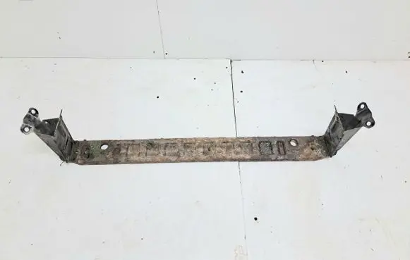 Volvo V70 Radiator mount bracket
