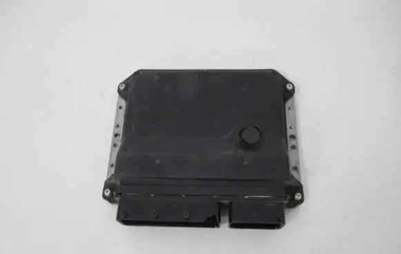 Toyota RAV 4 (XA40) Engine control unit/module 8966142J50 89661-42J50 275900-5121
