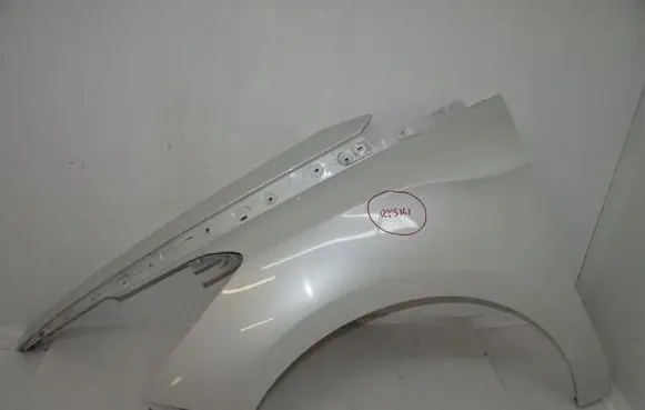 Fender