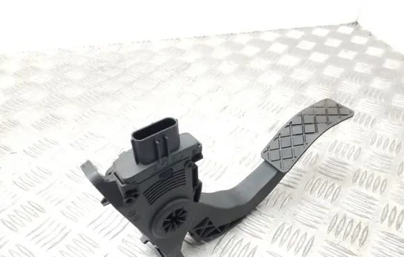 Audi A4 S4 B8 8K Accelerator throttle pedal 8K1721523