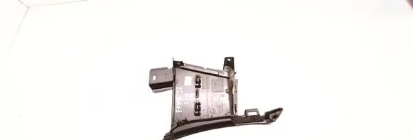 Front bumper mounting bracket