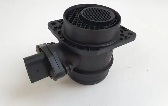 Audi A4 S4 B6 8E 8H Mass air flow meter 0281002531 038906461B