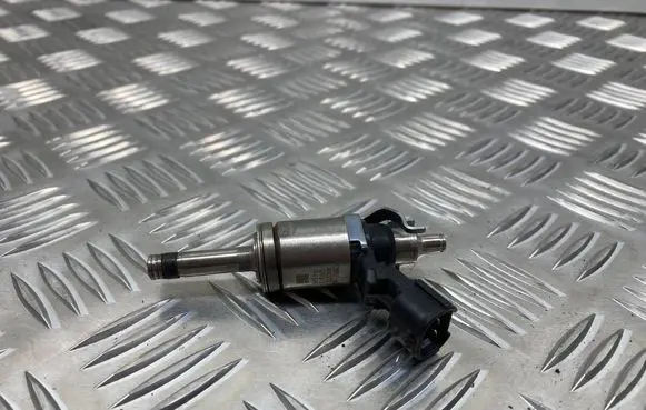 Ford Focus Fuel injector CM5EBB