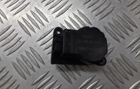 Citroen C3 A/C air flow flap actuator/motor F663746XA