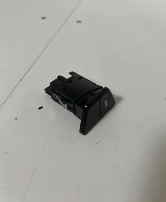 BMW 7 G11 G12 Hazard light switch 9383535