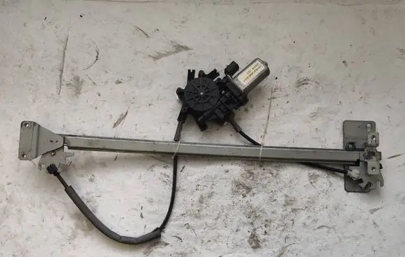 Alfa Romeo 147 Rear door window regulator with motor D334601
