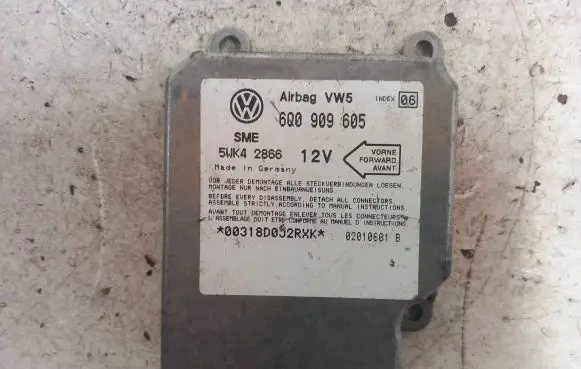 Volkswagen Golf IV Airbag control unit/module 6Q0909605 02010601B 5WK42866