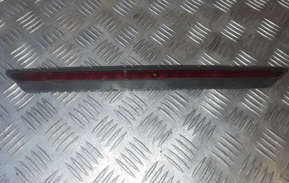 Volkswagen PASSAT B5.5 Third/center stoplight 1J6945097D