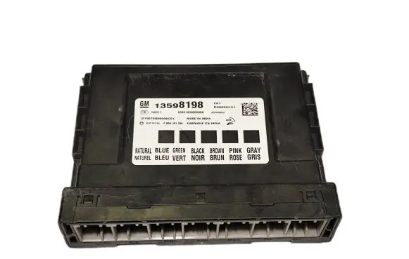 Opel Karl Central body control module 13598198 F00HJ01336 8360100000000X